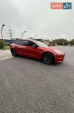 Седан Tesla Model 3 2018 в 