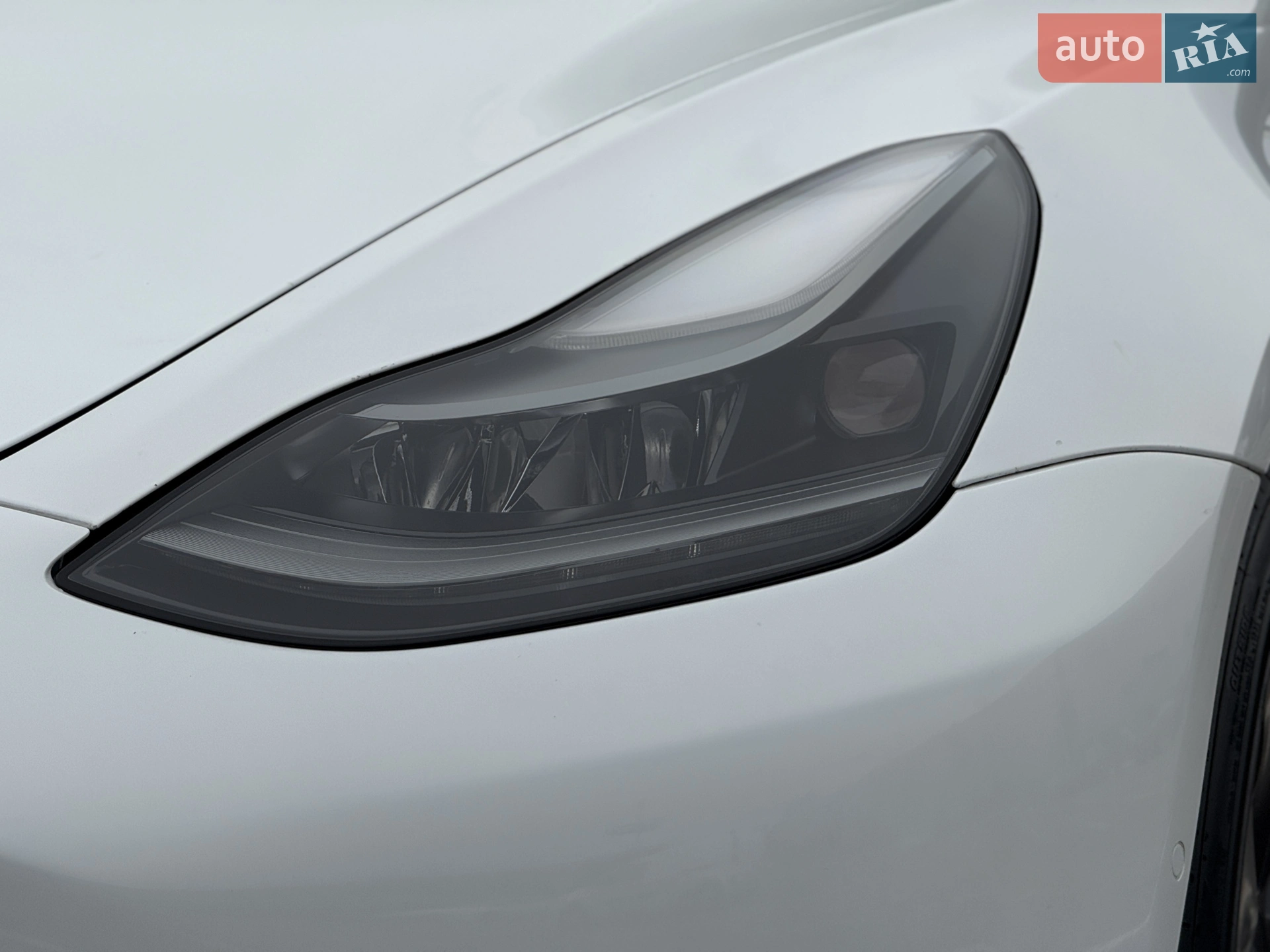 2021 Tesla Model 3 - мініатюра 15