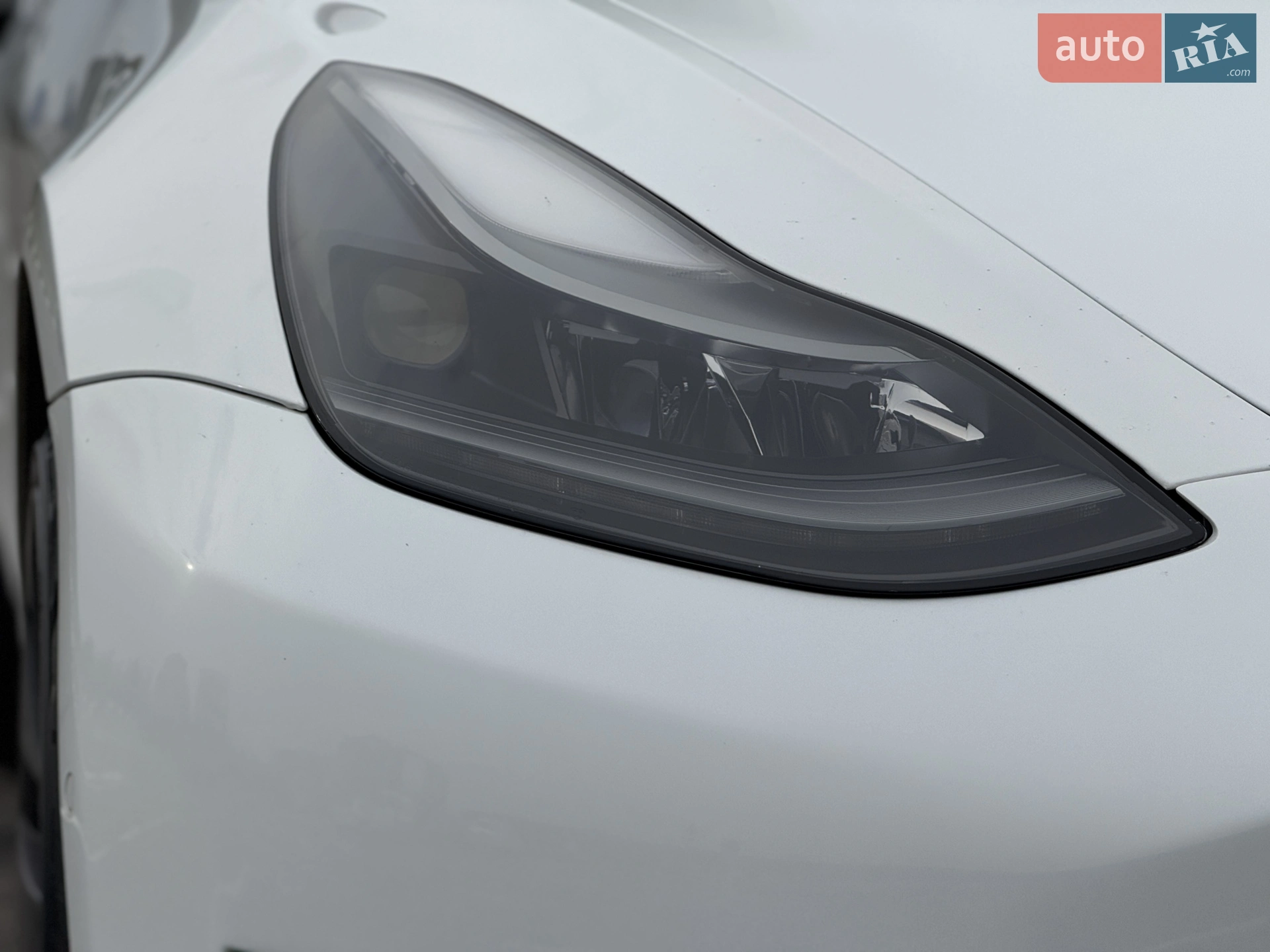 2021 Tesla Model 3 - мініатюра 16