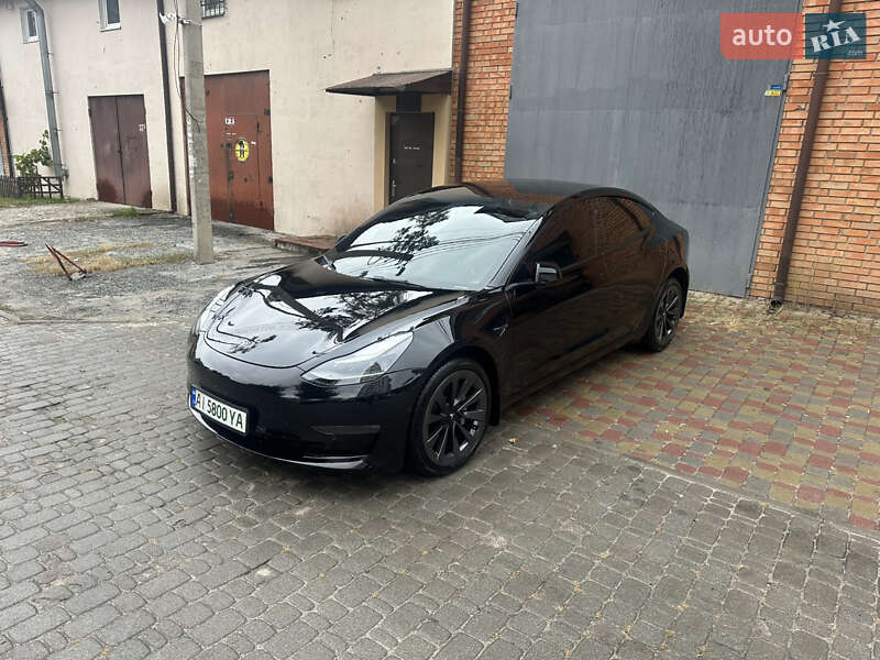 Tesla Model 3 2022