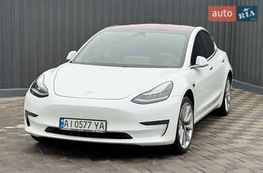 Седан Tesla Model 3 2018 в 