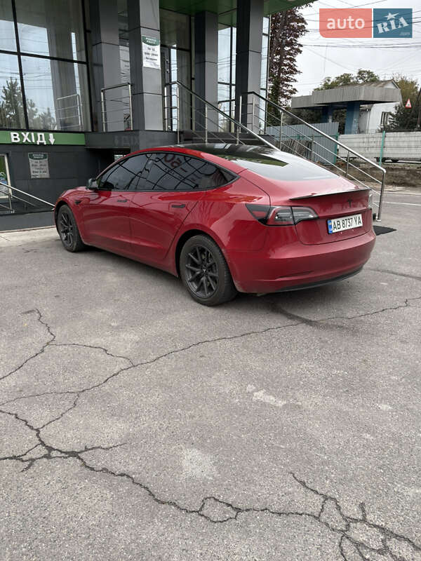 Седан Tesla Model 3 2018 в Вінниці