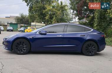 Седан Tesla Model 3 2018 в 