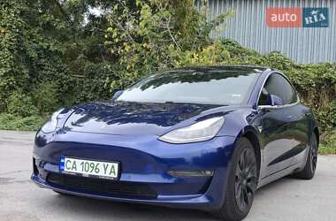 Седан Tesla Model 3 2018 в Житомире