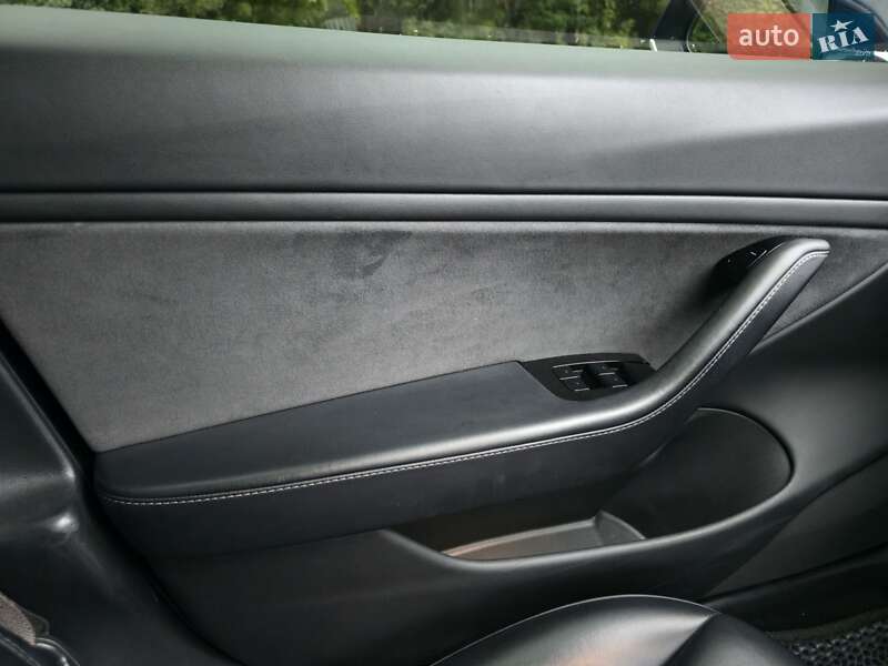 Седан Tesla Model 3 2018 в Житомире фото 22 Седан Tesla Model 3 2018 в Житомире