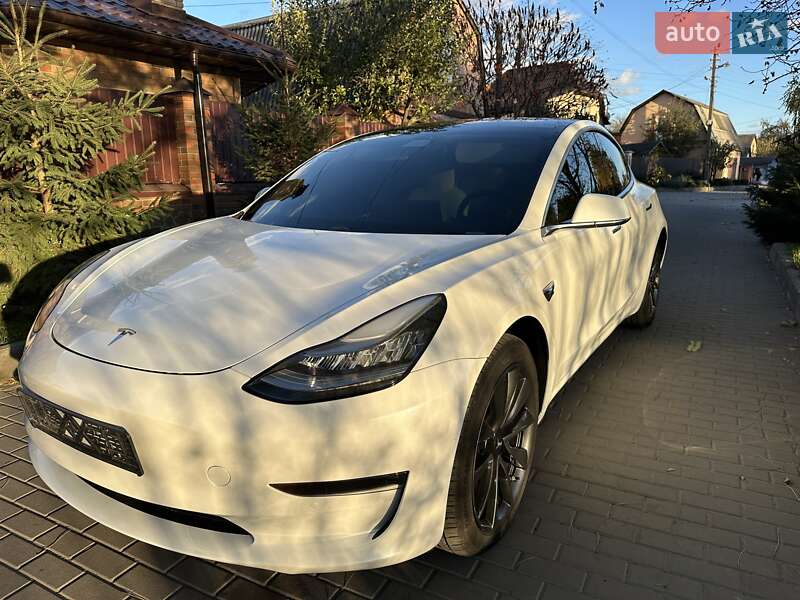 Седан Tesla Model 3 2019 в Білій Церкві
