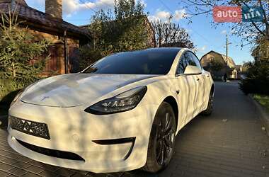 Седан Tesla Model 3 2019 в Белой Церкви