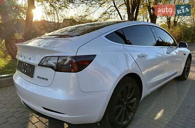 Седан Tesla Model 3 2019 в Белой Церкви