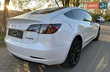 Седан Tesla Model 3 2019 в Белой Церкви