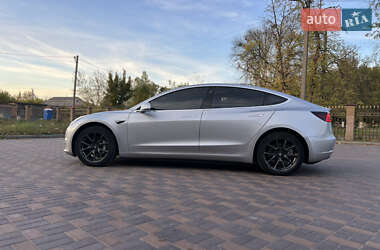 Седан Tesla Model 3 2018 в 