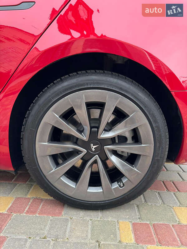 Седан Tesla Model 3 2022 в Одесі