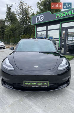 Седан Tesla Model 3 2018 в 