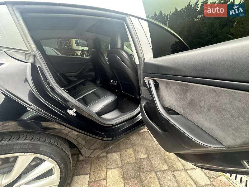 Седан Tesla Model 3 2020 в Львове фото 20 Седан Tesla Model 3 2020 в Львове