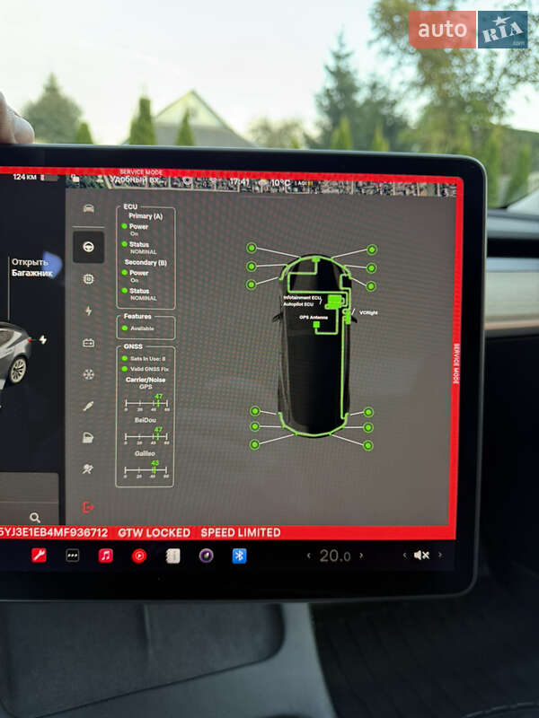 Седан Tesla Model 3 2021 в Луцьку