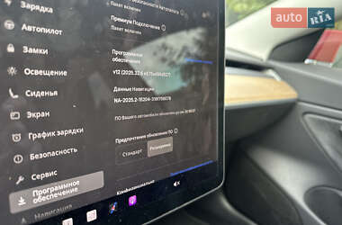 Седан Tesla Model 3 2018 в 