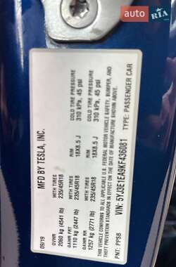 Седан Tesla Model 3 2019 в 