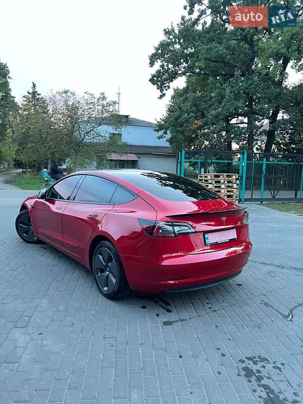 Седан Tesla Model 3 2022 в Луцке фото 4 Седан Tesla Model 3 2022 в Луцке