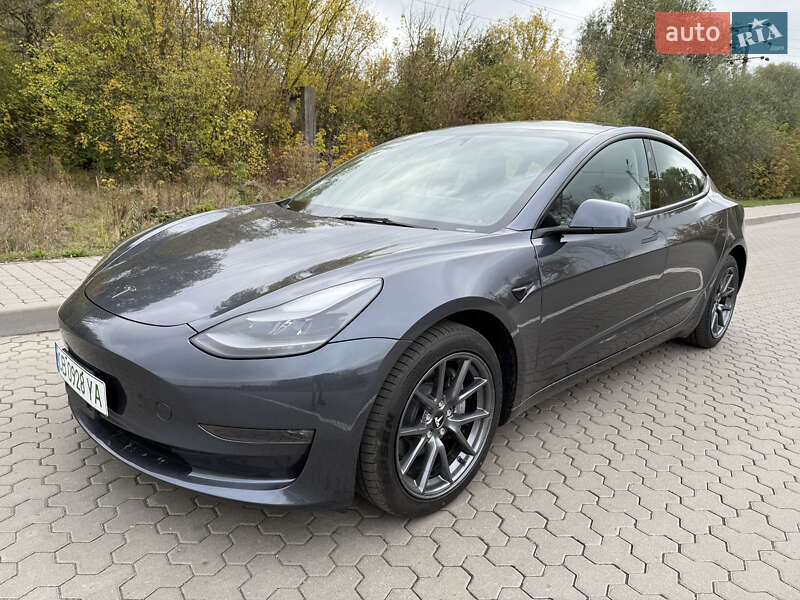 Седан Tesla Model 3 2022 в Києві фото 5 Седан Tesla Model 3 2022 в Києві