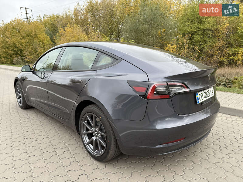 Седан Tesla Model 3 2022 в Києві фото 10 Седан Tesla Model 3 2022 в Києві