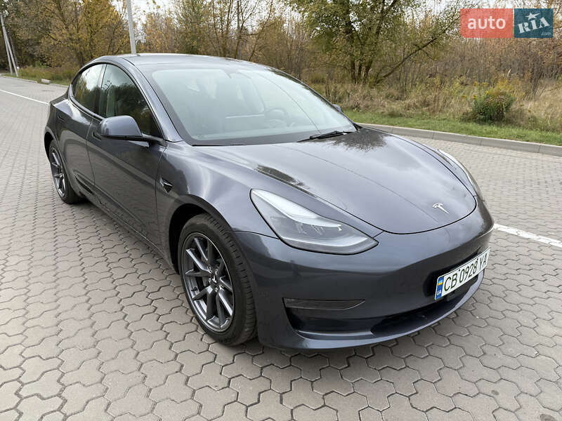 Седан Tesla Model 3 2022 в Києві фото 20 Седан Tesla Model 3 2022 в Києві