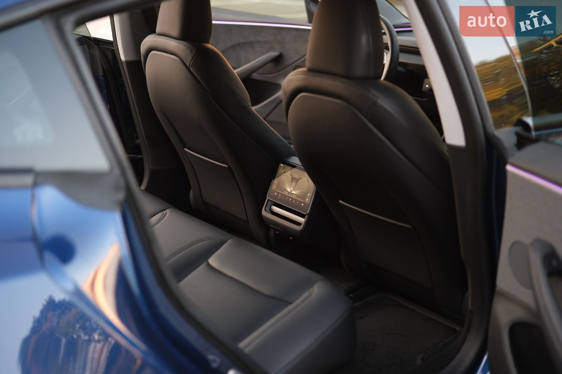 2024 Tesla Model 3 - мініатюра 13