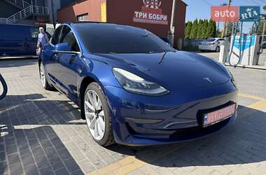 Седан Tesla Model 3 2019 в 