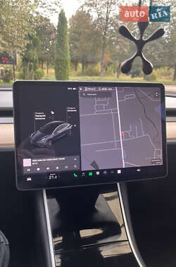 Седан Tesla Model 3 2018 в 