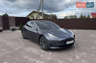 Седан Tesla Model 3 2020 в Львове