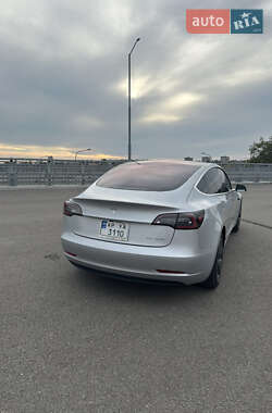 Седан Tesla Model 3 2018 в 