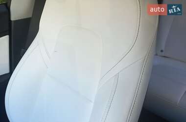 Седан Tesla Model 3 2019 в  фото 19 Седан Tesla Model 3 2019 в