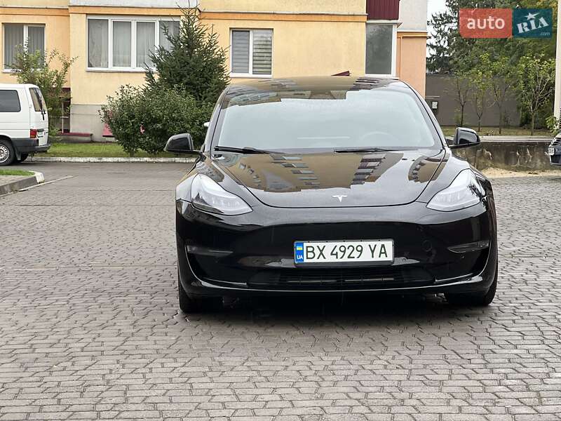 Седан Tesla Model 3 2022 в Каменец-Подольском