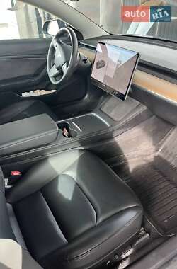 Седан Tesla Model 3 2021 в Хмельницком