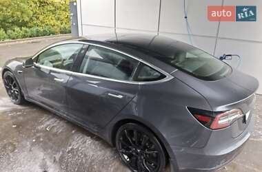 Седан Tesla Model 3 2018 в 