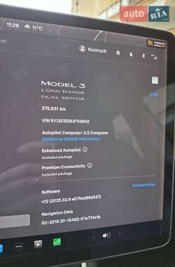 Седан Tesla Model 3 2018 в 
