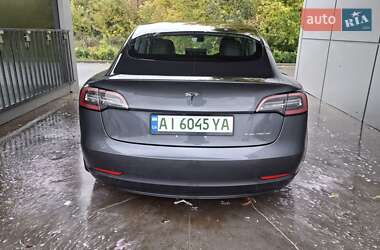 Седан Tesla Model 3 2018 в 