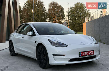 Седан Tesla Model 3 2021 в Луцьку