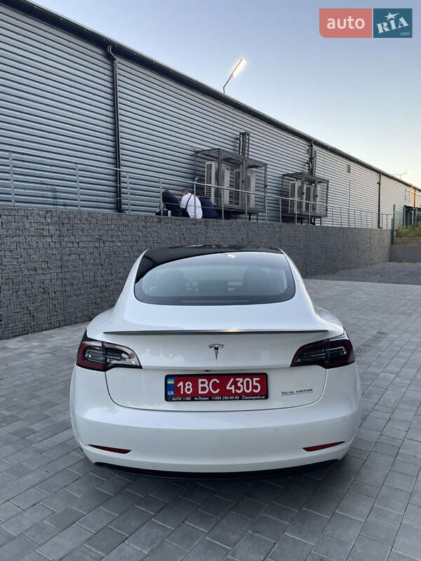 Седан Tesla Model 3 2021 в Луцьку фото 7 Седан Tesla Model 3 2021 в Луцьку