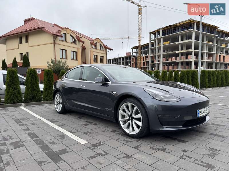 Седан Tesla Model 3 2018 в Львові фото 6 Седан Tesla Model 3 2018 в Львові