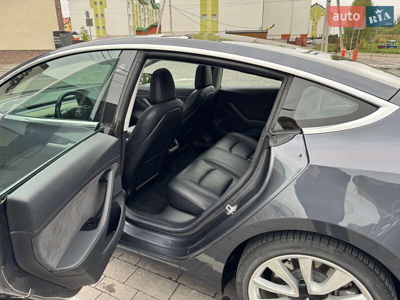Седан Tesla Model 3 2018 в Львові фото 8 Седан Tesla Model 3 2018 в Львові