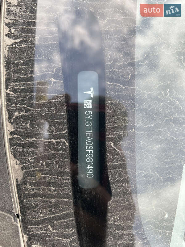 Седан Tesla Model 3 2025 в Львове