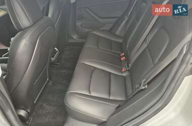 Седан Tesla Model 3 2018 в 