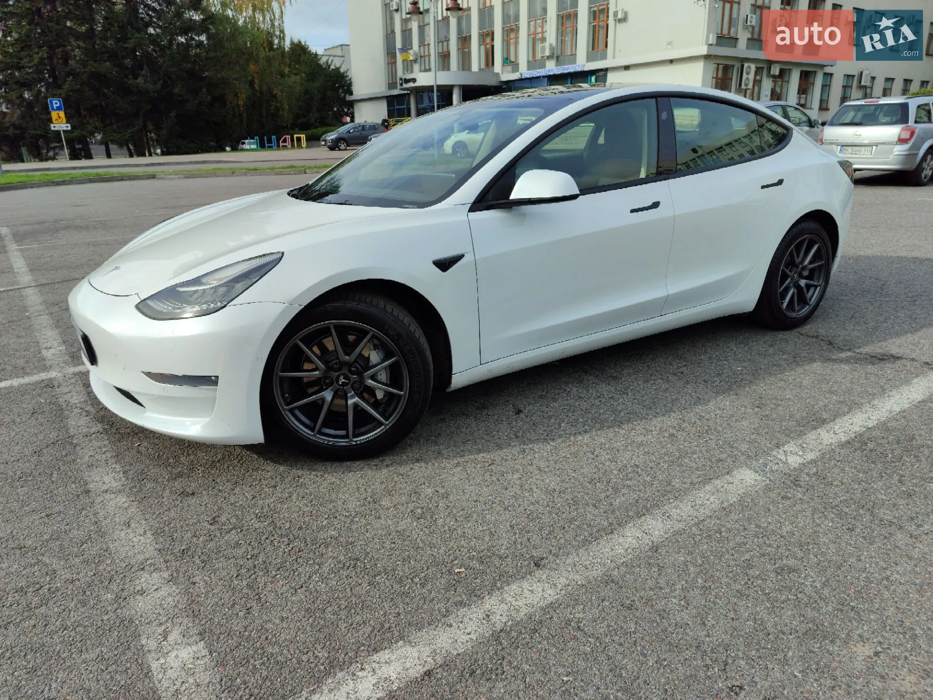2022 Tesla Model 3 - мініатюра 9