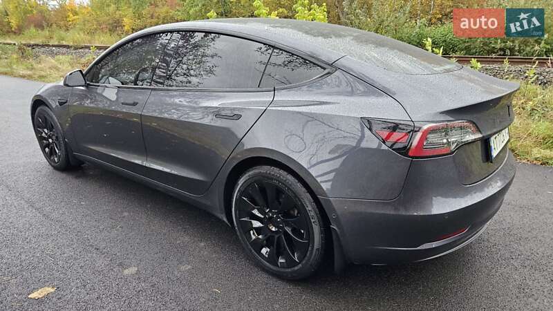 Седан Tesla Model 3 2020 в Коломиї