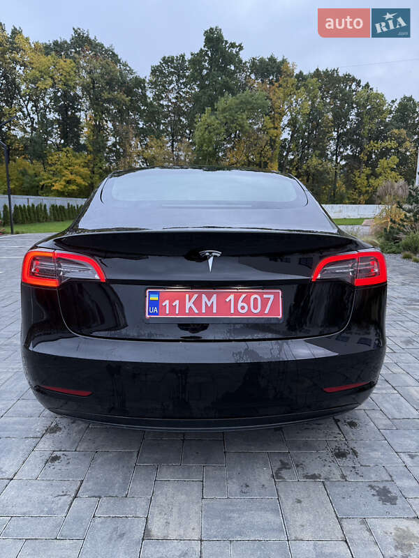Седан Tesla Model 3 2022 в Луцьку фото 5 Седан Tesla Model 3 2022 в Луцьку
