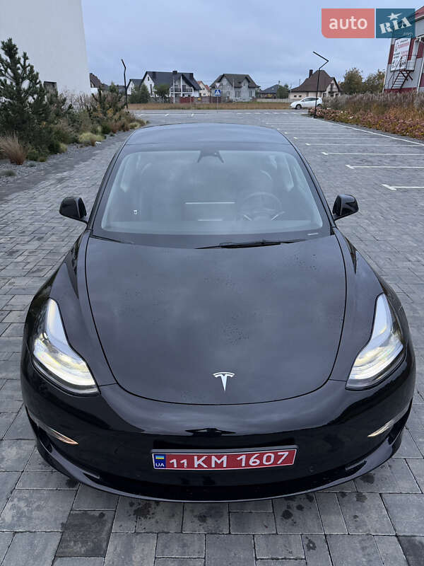 Седан Tesla Model 3 2022 в Луцьку фото 10 Седан Tesla Model 3 2022 в Луцьку