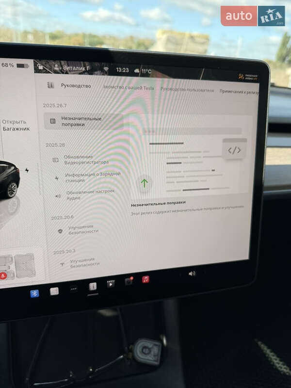 Седан Tesla Model 3 2022 в Виннице