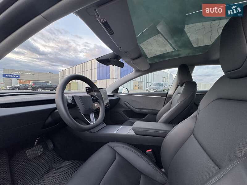 Седан Tesla Model 3 2024 в Борисполе фото 24 Седан Tesla Model 3 2024 в Борисполе