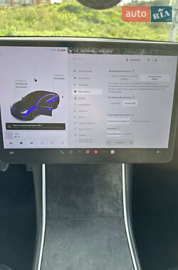 Седан Tesla Model 3 2018 в 