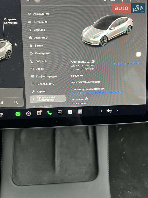 Седан Tesla Model 3 2021 в Ужгороде
