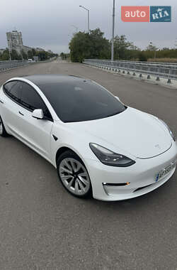 Седан Tesla Model 3 2021 в Запоріжжі